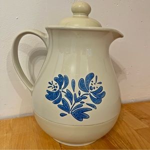 Pfaltzgraff YORKTOWNE Thermos Carafe Insulated Hot Cold Beverage Server Pitcher